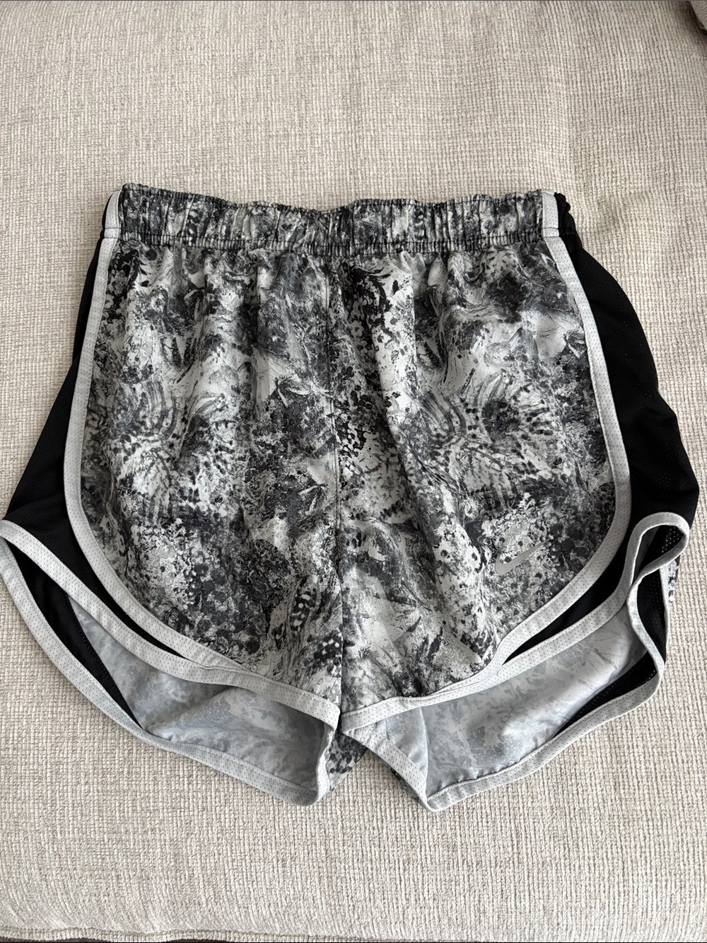 Women's Black & Gray Printed Athletic Shorts SZ-XS